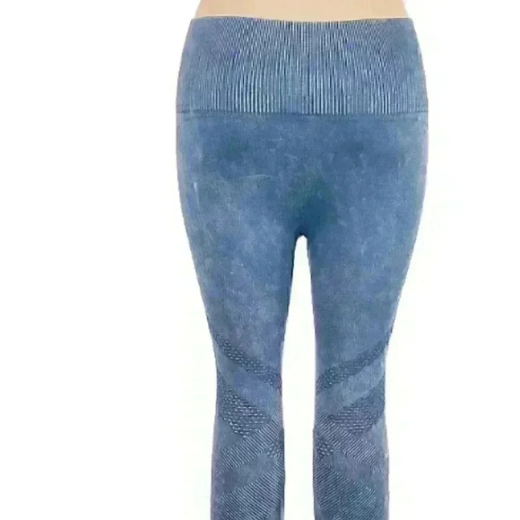 Nanette Lepore's Blue Acid Wash Workout Leggings in size XL - Picture 6 of 6